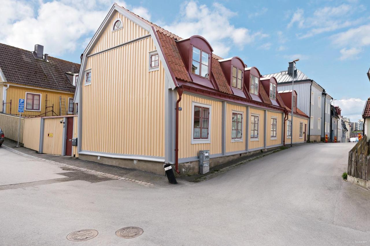 Fregatten Bed & Breakfast Karlskrona Exterior photo